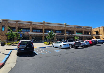 Exterior of building and parking lot at Gateway Executive Suites, Lincoln CA
